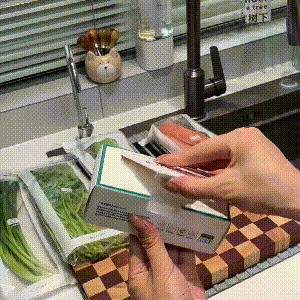 🔥 49% OFF Limited Offer – 🥬 50/100PCS Reusable Long Food Storage Bags, Double-Zip Seal Freshness Bags for Kitchen