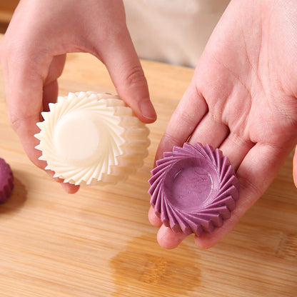 🔥Last Day BUY MORE GET MORE✨Creative Double-Ended Pastry Mold